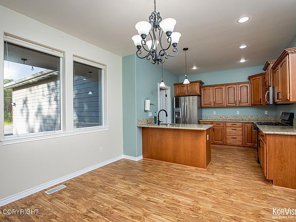 5th image of 2101 S Countrywood Dr