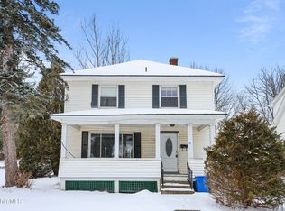 21 Ensign Ave, Pittsfield, MA 01201