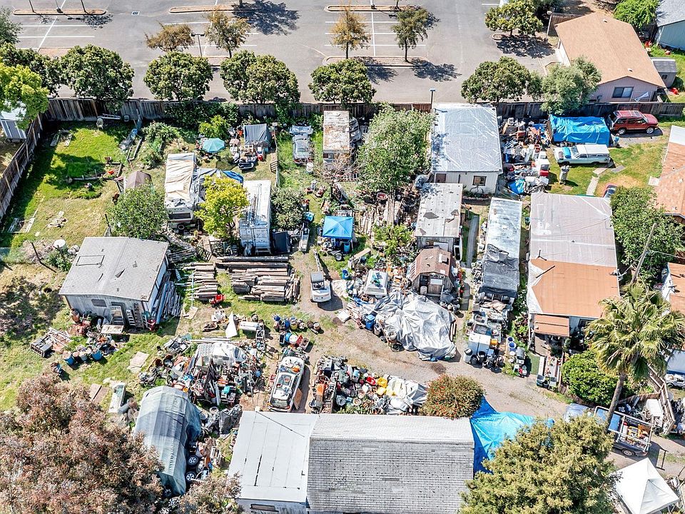 1st image of 8520 Alden Ln