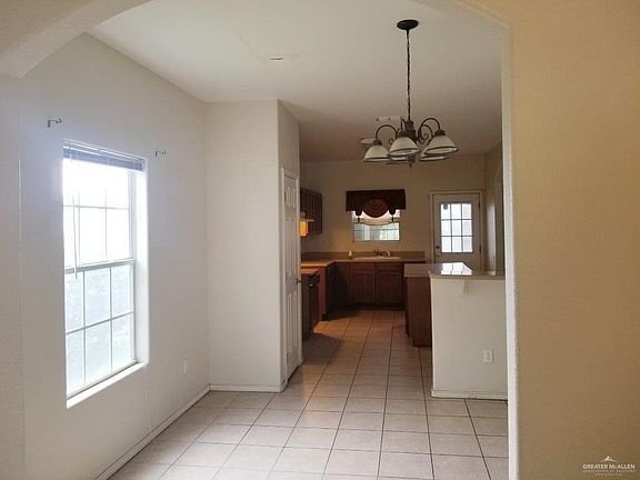 4th image of 4901 N 47th St