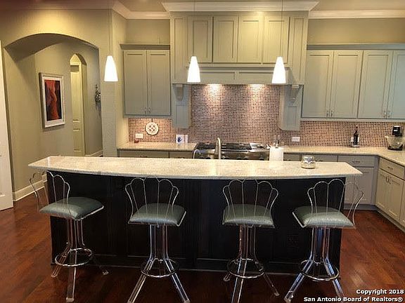 4th image of 4626 Amorosa Way