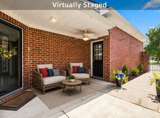 395 Devon Chase Hl UNIT 4604, Gallatin, TN 37066