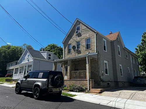 54 N 13th St Photo 1