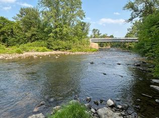 571 Cook Rd, Essex, NY 12936