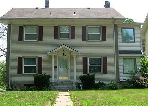 3rd image of 5009 Forest Ave