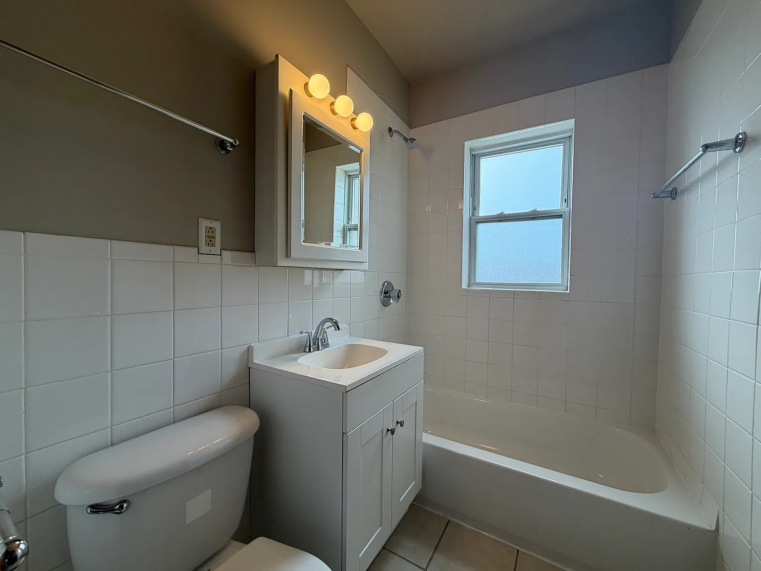 1 bed, 500 sqft, $975 — Photo 3