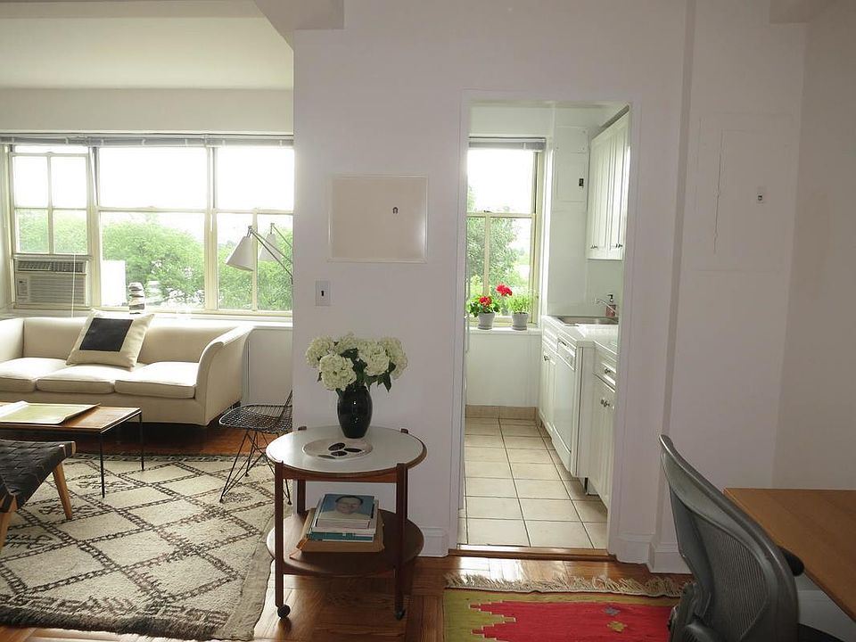 1st image of 295 Central Park W APT 6E