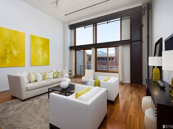 2nd image of 380 10th St Unit 18