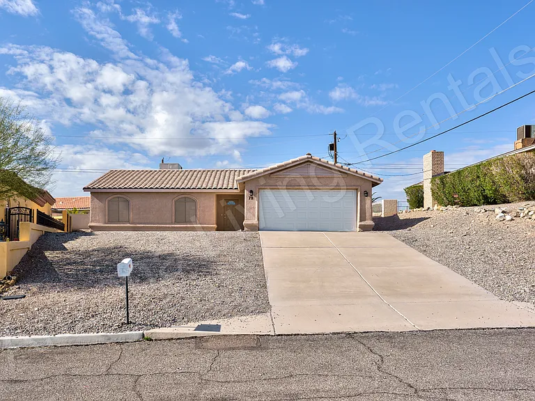79 Keywester Dr — Photo 1
