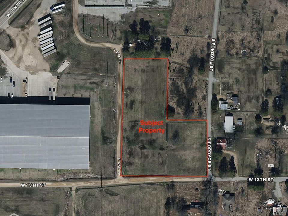 2nd image of 3 Oak Acres St