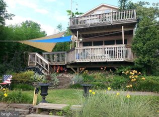 156 S Main St, New Hope, PA 18938