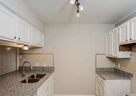 3rd image of 2923 Black River Ln #1
