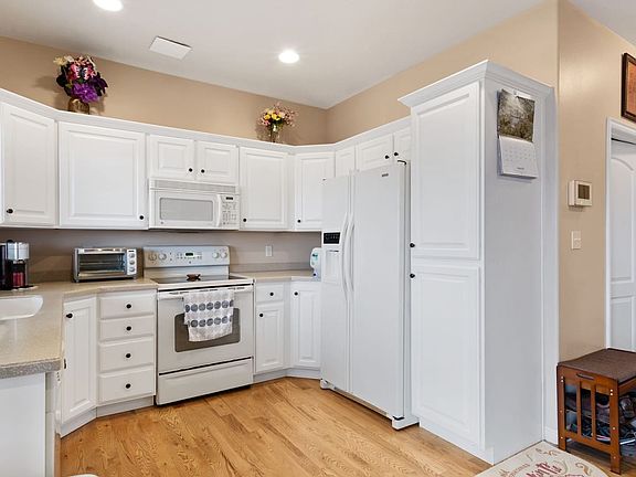 2nd image of 10287 N Morgan Blvd