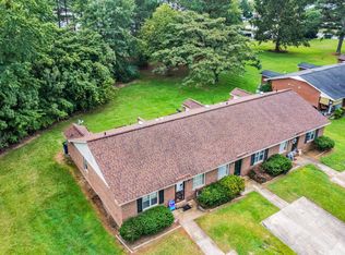 8 N Sussex Dr APT A, Smithfield, NC 27577