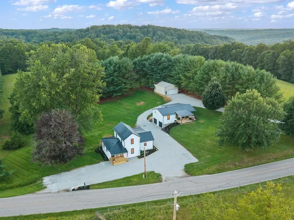 31183 Logan Horns Mill Rd, Logan, OH 43138