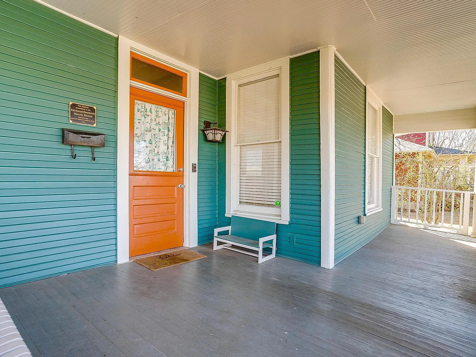 3 bed, 2.5 bath, 2000 sqft, $3,200 — Photo 3