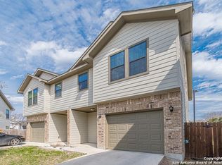 1306 Garden Dusk #B, San Antonio, TX 78245