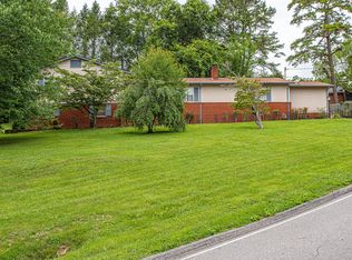 4917 Laurelwood Rd, Knoxville, TN 37918