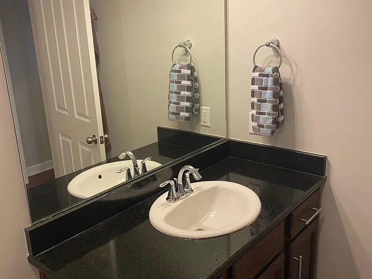 2310 Elliott Ave #713 — Photo 11