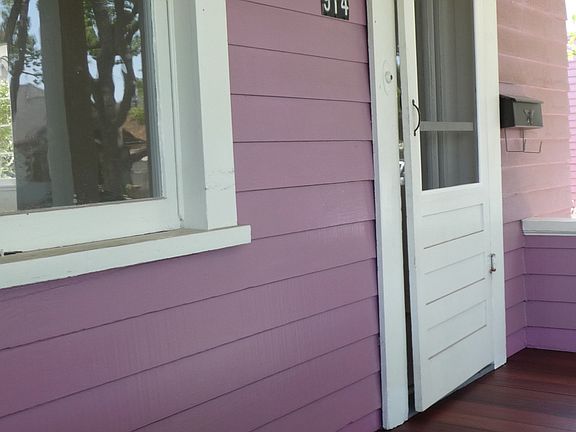 2nd image of 914 Adelaine Ave