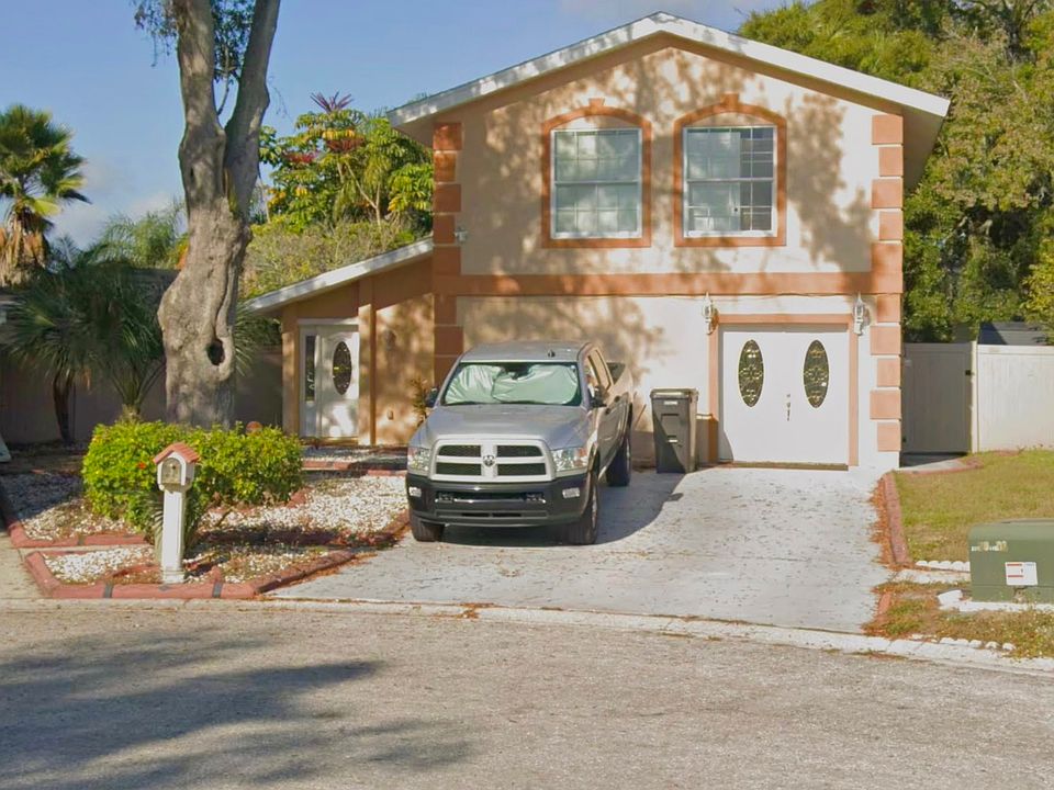 1st image of 5005 Dollarway Ct