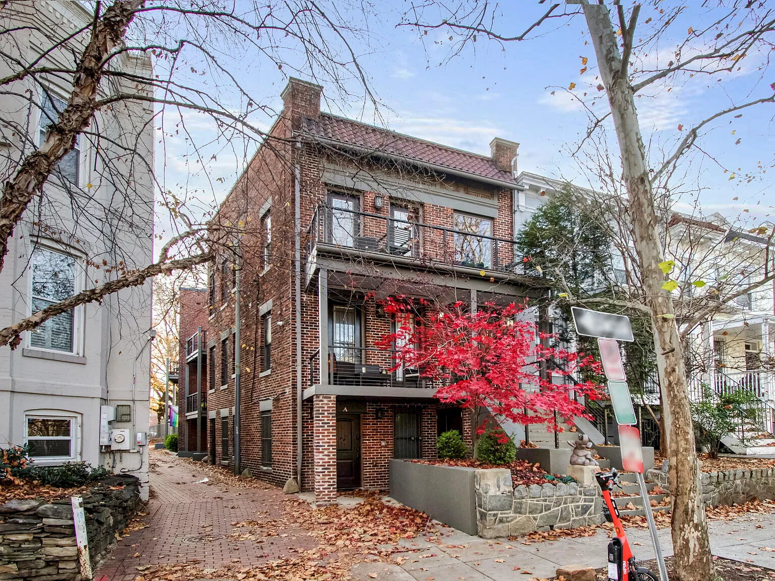 2 bed, 1.5 bath, 728 sqft, $2,750 — Photo 3