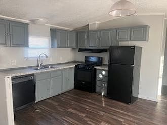 1st image of 2900 N Union St #38