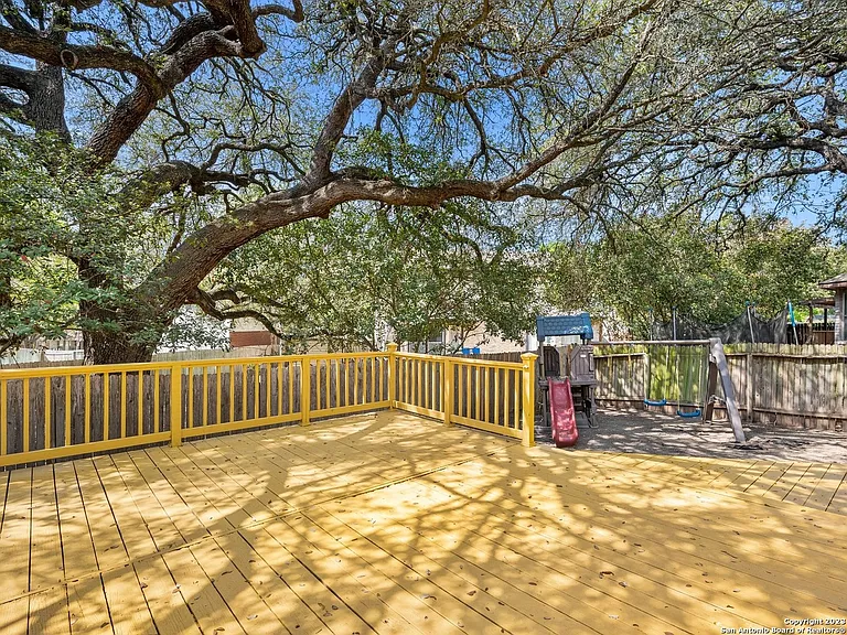 21119 Sierra Crst — Photo 24