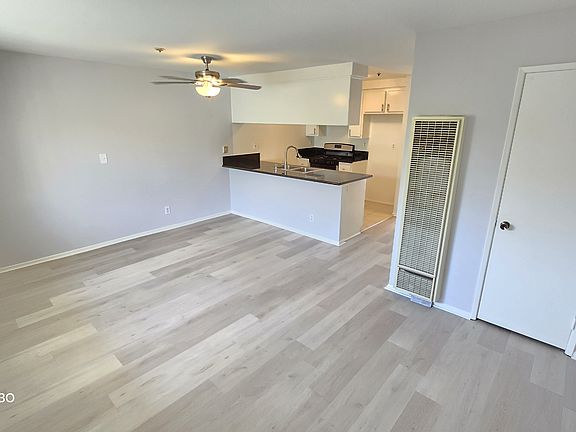 4th image of 8749 Reading Ave #A2