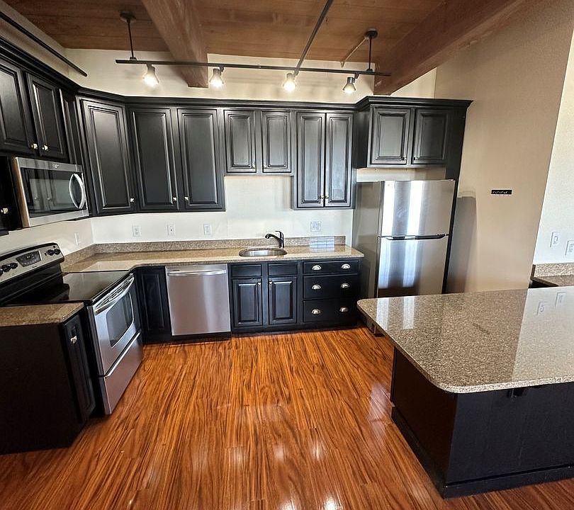 1st image of 11 Villa St #307
