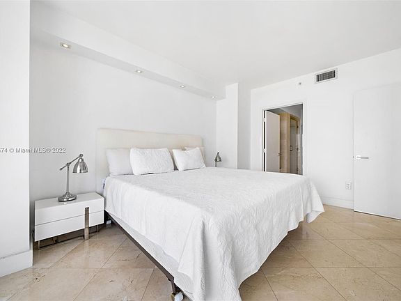 5th image of 6365 Collins Ave APT 1204