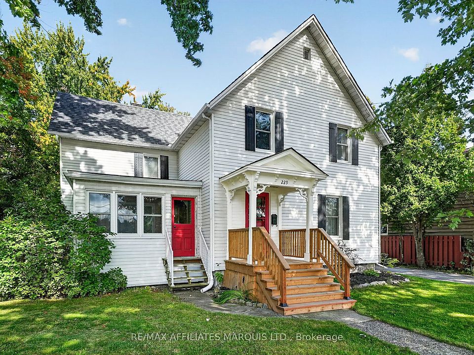 1st image of 229 4th St E