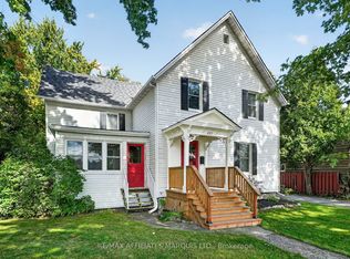 229 4th St E, Cornwall, ON K6H 2J1