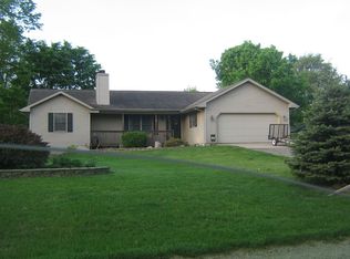 2038 E Kinsel Hwy, Charlotte, MI 48813