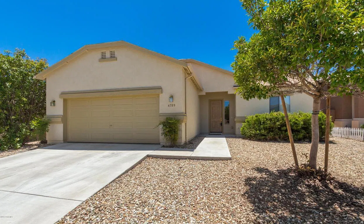 3 bed, 1475 sqft, $2,175 — Photo 1