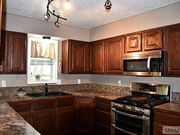 4th image of 1234 Kortnee Dr