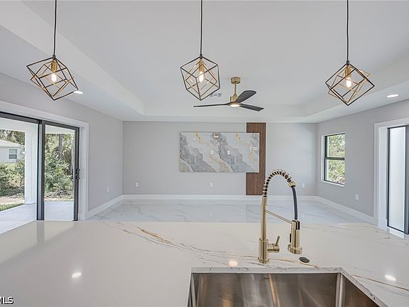 5th image of 510 Westdale Ave