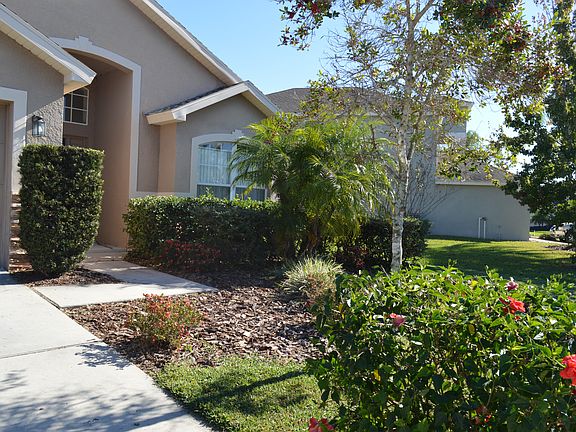2nd image of 9118 Pecky Cypress Way