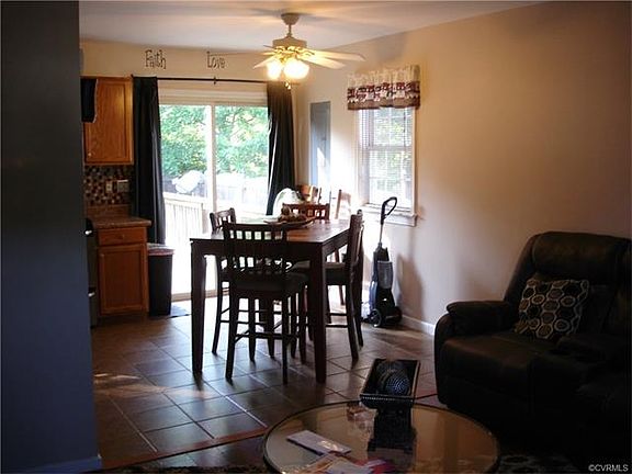 4th image of 236 N Oak Ave