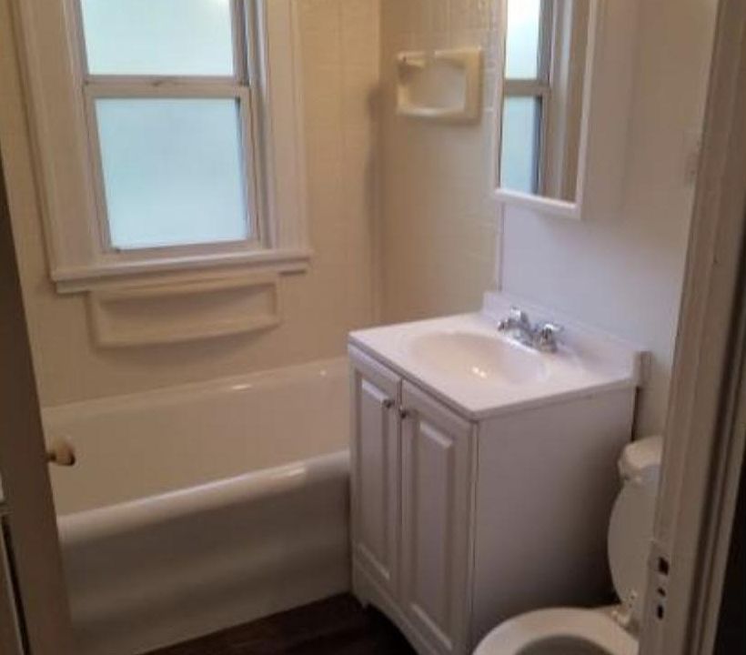 2nd image of 1830 E 87th St APT 1