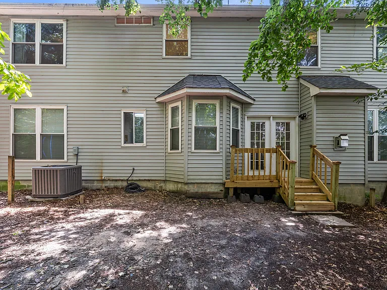 517 Pecan Ct — Photo 11