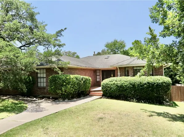 201 Norwood St W, Georgetown, TX 78628