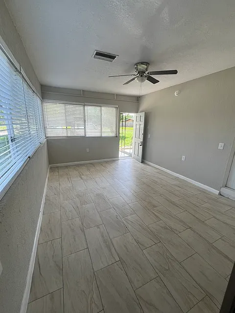 1213 Roger Babson Road - 2 — Photo 2