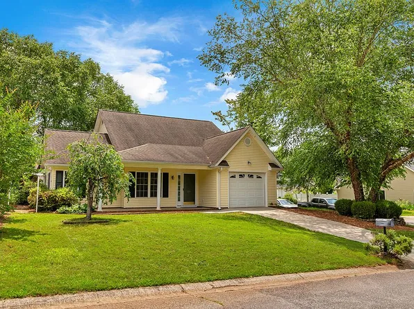 171 Grand Oak Cir, Pendleton, SC 29670