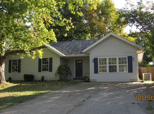 5648 S Stonegate Ave, Springfield, MO 65810