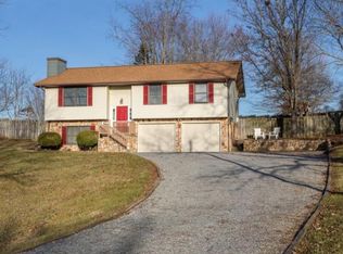219 Polk Dr, Jonesborough, TN 37659