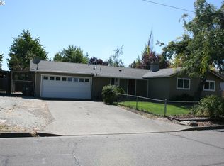 411 S Central Valley Dr, Central Pt, OR