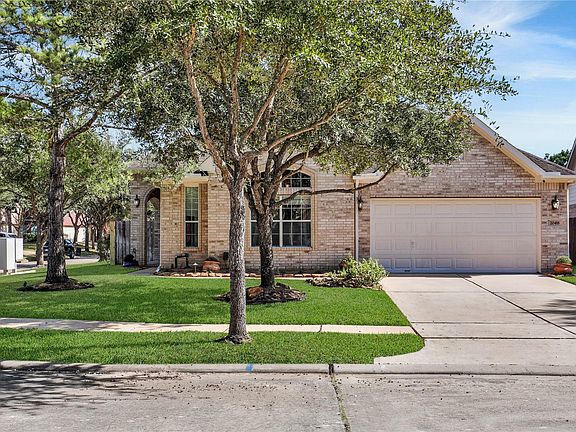 3rd image of 20418 Bridge Manor Ln
