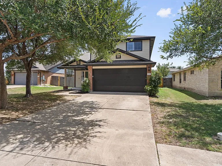 12629 James Polk St — Photo 32