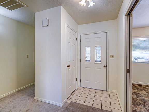 4th image of 840 S 400 E APT 63